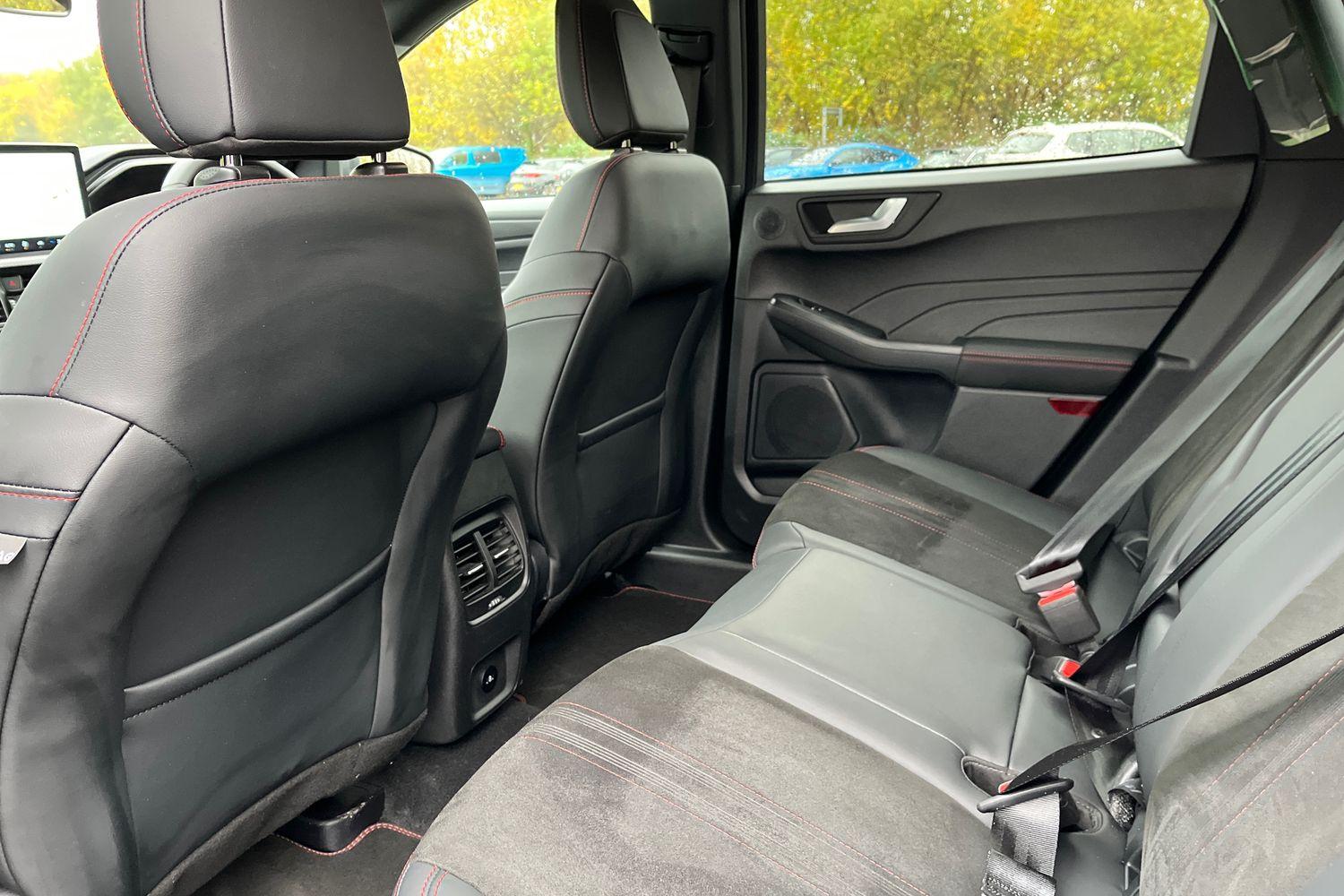 Ford KUGA Photo 34