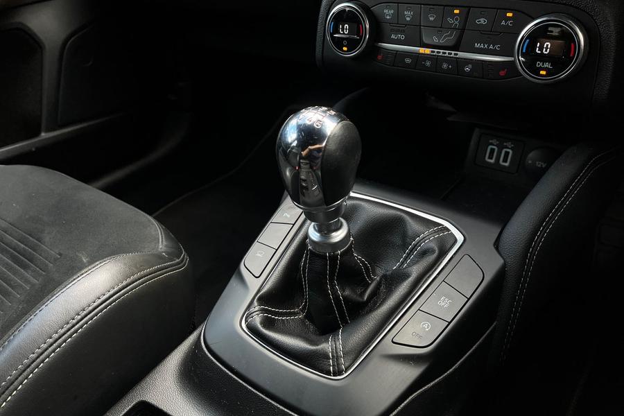 Ford Focus Photo autoimg-898b1b8de8ece64c7e2e426cc1ed705bd3d43312.jpg