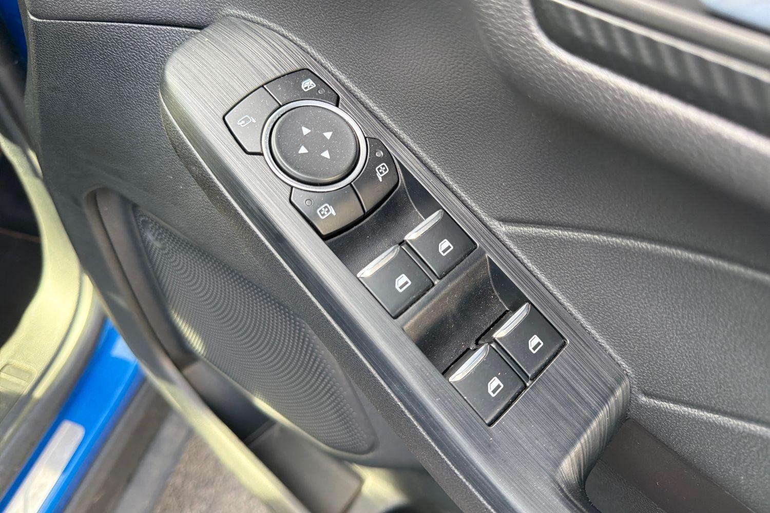 Ford Kuga Photo 15