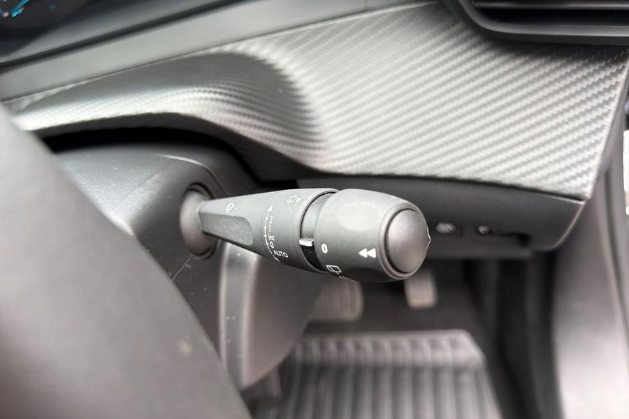 Peugeot E-2008 Photo autoimg-899a6c4de76eed5c7f092ff5c5859189c9fc2cca.jpg