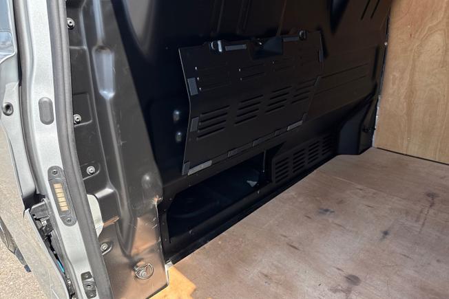VOLKSWAGEN Transporter Photo 27