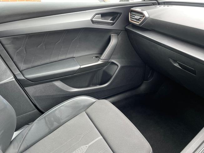 CUPRA Leon Photo 49