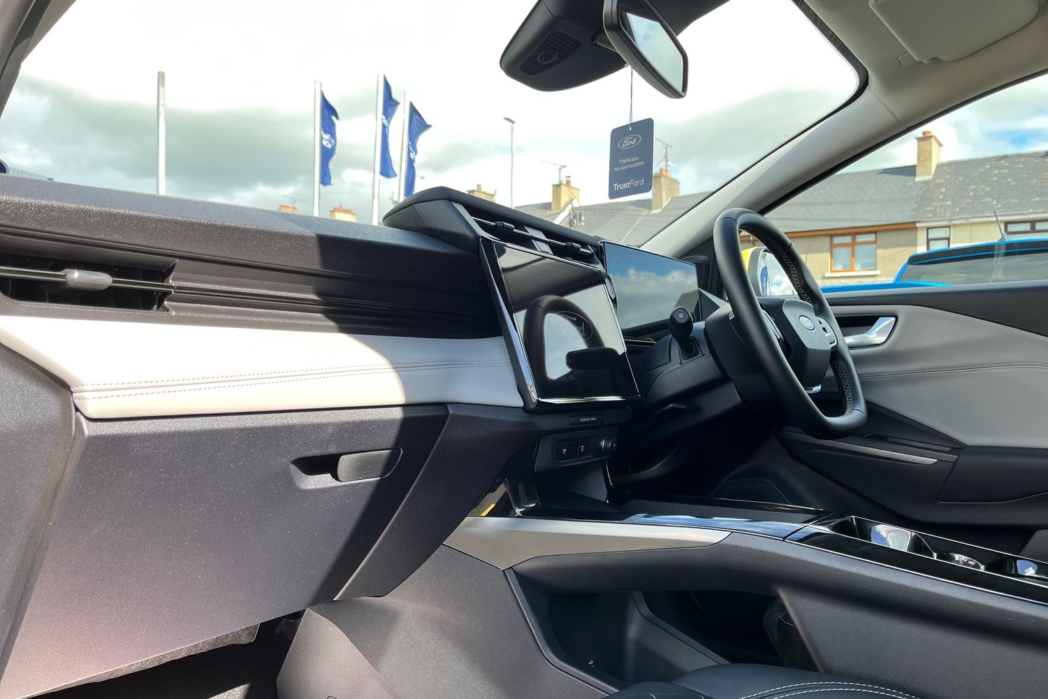 Ford Puma Gen-E Photo 17