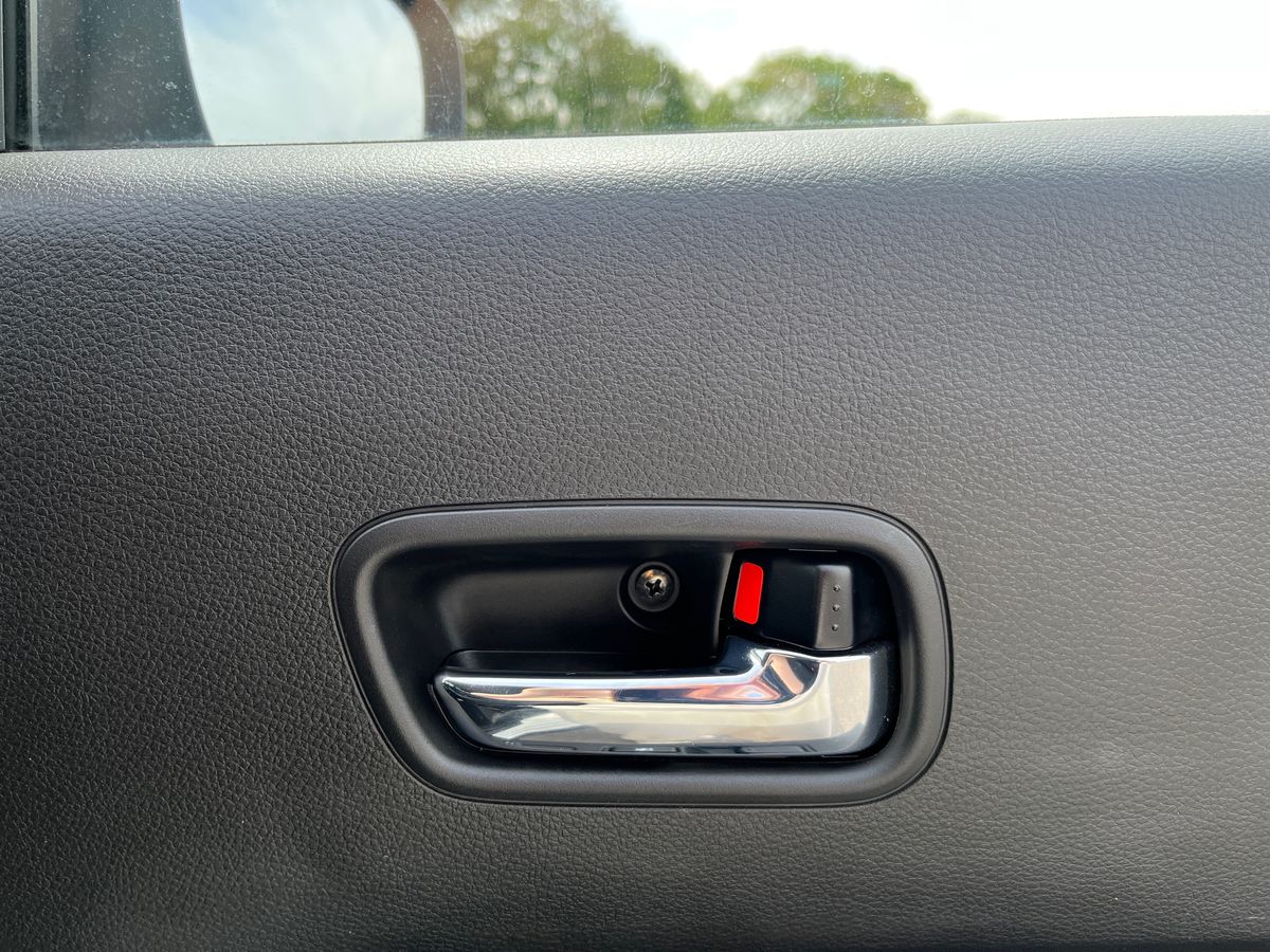 Suzuki Ignis Photo 28