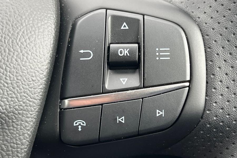 Ford KUGA Photo autoimg-89a5ec9bb7ea863eaa9c03be19cf013af3303976.jpg