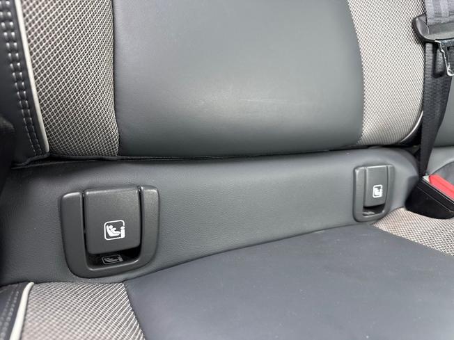 VOLVO XC60 Photo 25