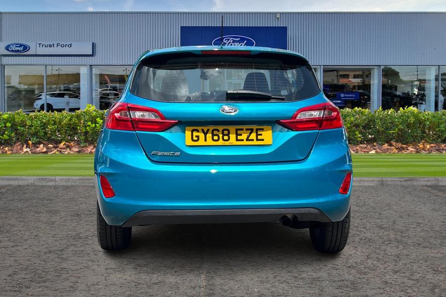 Ford FIESTA Photo autoimg-89ab6b4e5dafea24fddd0c7da9b97fc0288c176c.jpg