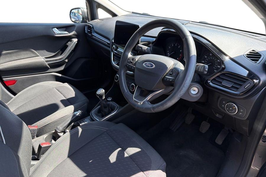 Ford FIESTA Photo autoimg-89b1db98fec16b25d9e27cad43c81760adf0d545.jpg
