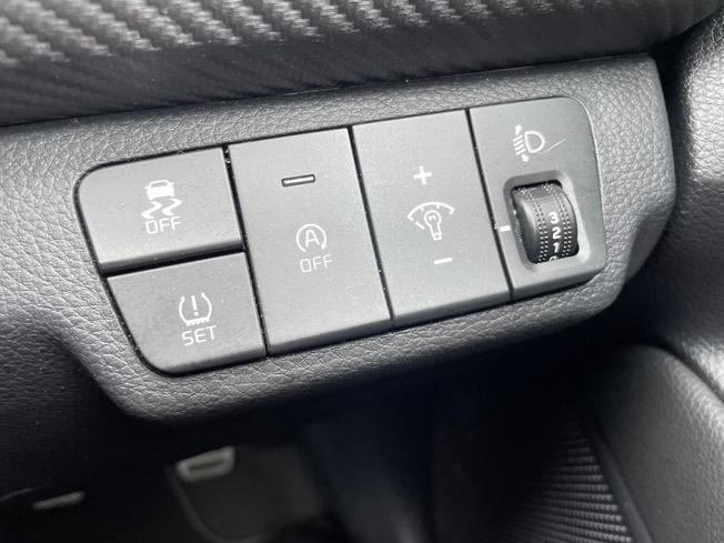 KIA Rio Photo 28