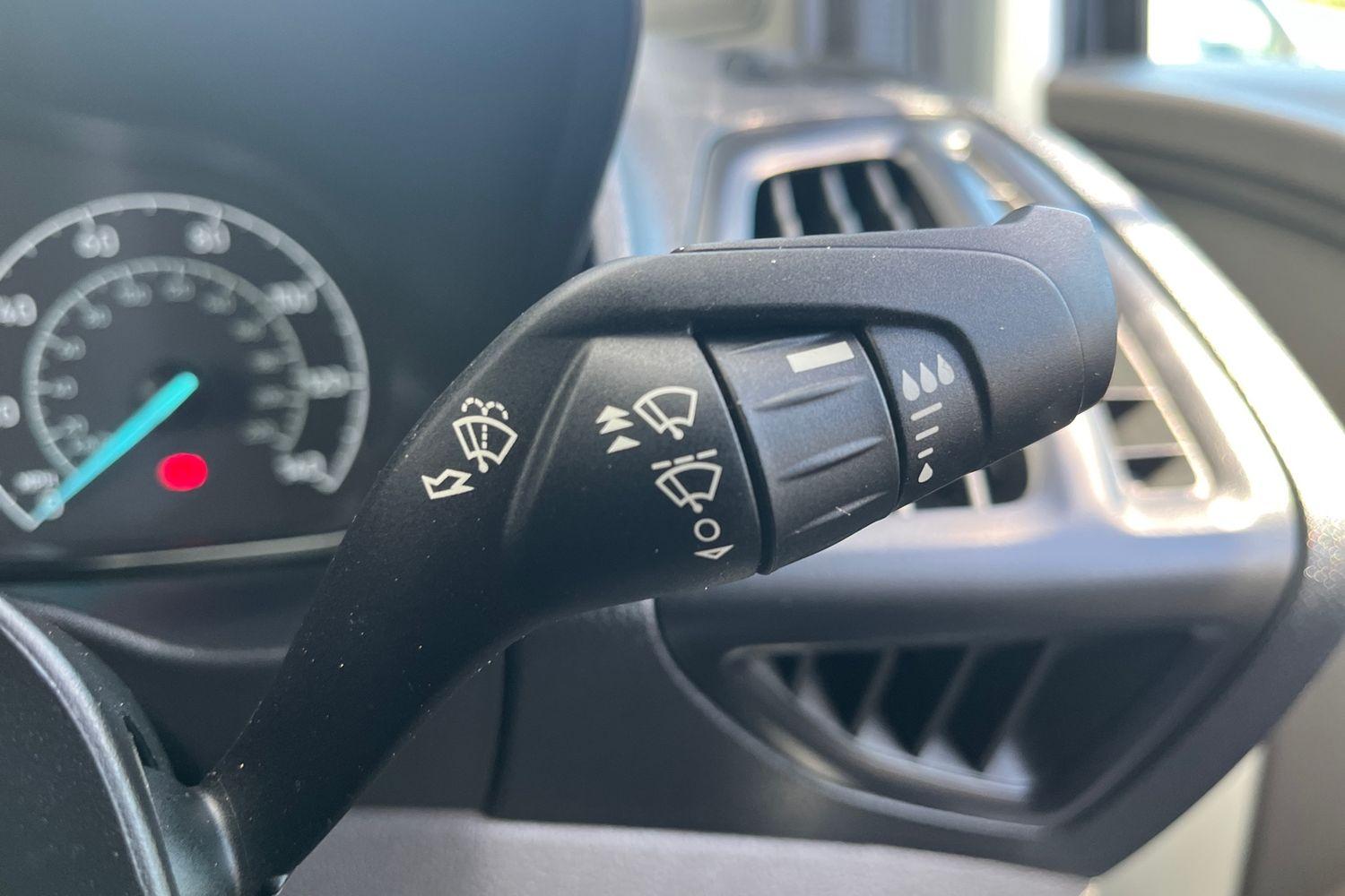 Ford TRANSIT CONNECT Photo 20