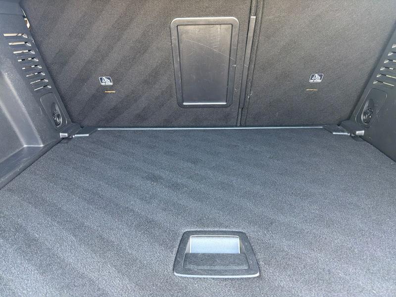 Used Peugeot 3008 YS68FSN 33