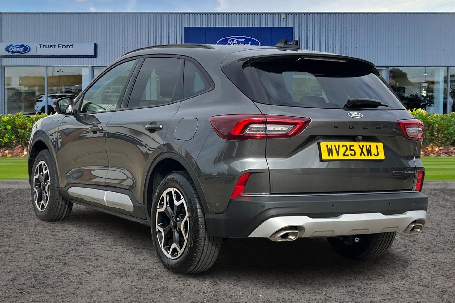 Ford Kuga Photo 1