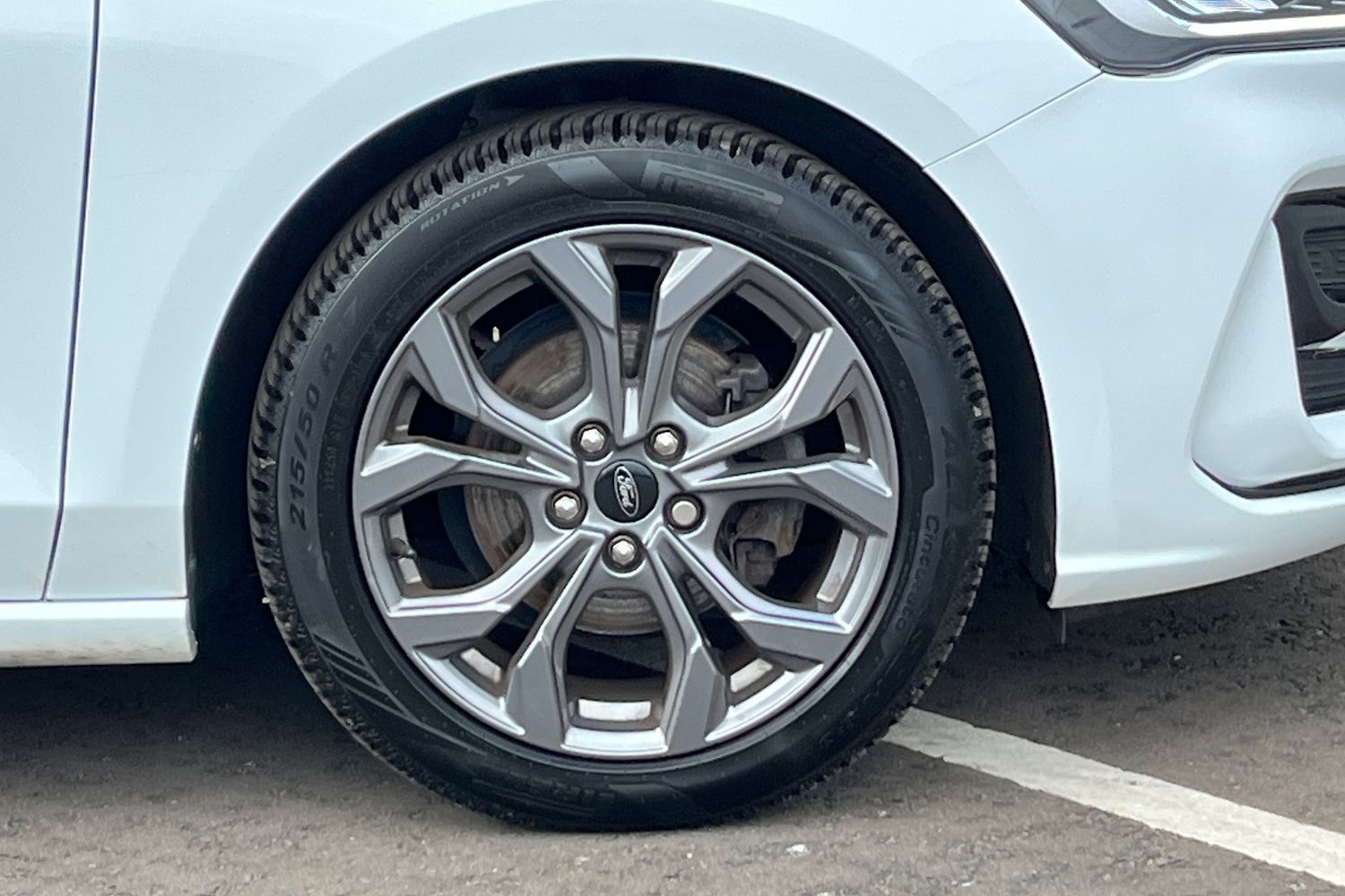 Ford FOCUS Photo 7