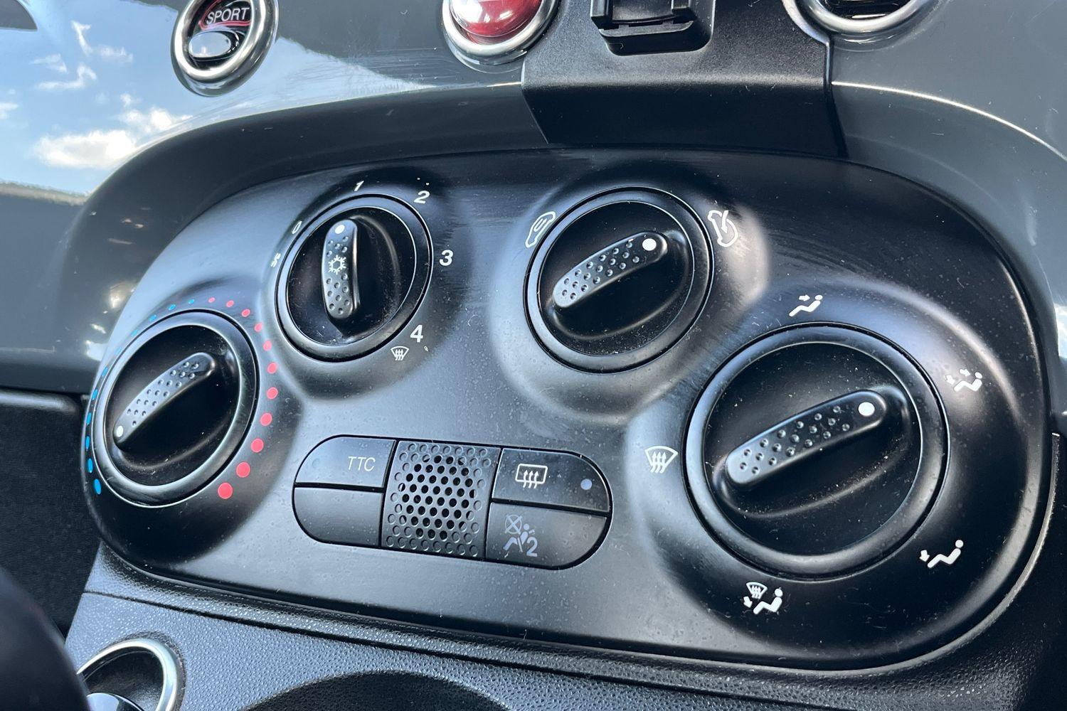 Abarth 595 Photo 27