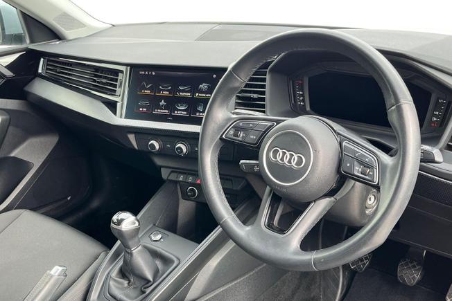 AUDI A1 Photo 6