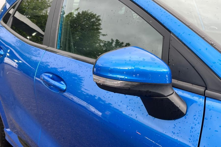 Ford PUMA Photo autoimg-89d1c9a4250be6c07535bab82026e699ec0a8361.jpg
