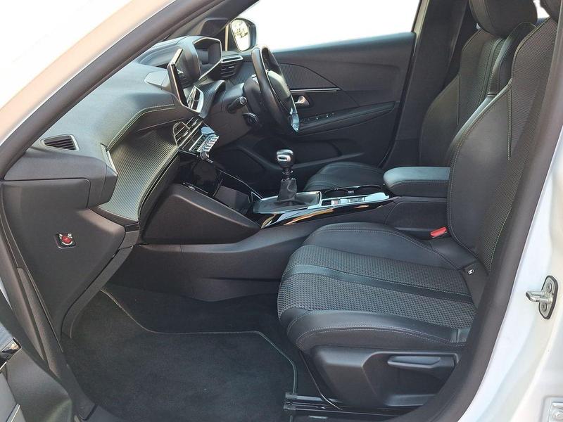 Used Peugeot 208 OW69AXF 16