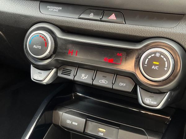 Kia Stonic Photo autoimg-89d2587459758042bb53f6c052c45c76b004e997.jpg