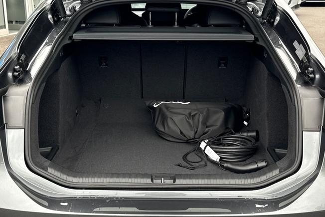 AUDI  A6 Sportback Black Edition e-tron 210,00 kW Photo 12