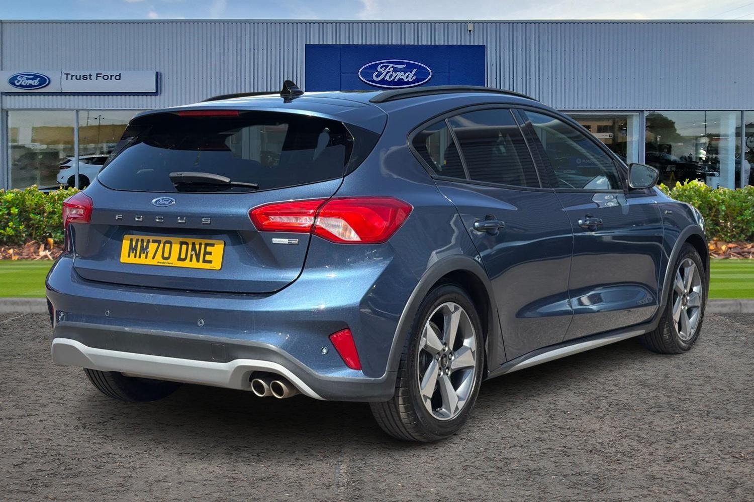 Ford FOCUS Photo 3