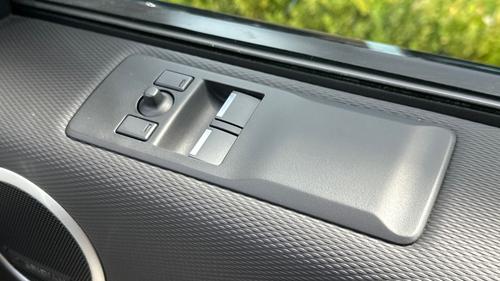 Land Rover Discovery Photo autoimg-89e157877560bcff246033390f6eba46d0ee6773.jpg