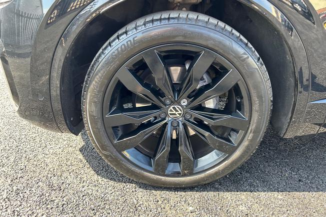VOLKSWAGEN Touareg Photo 26