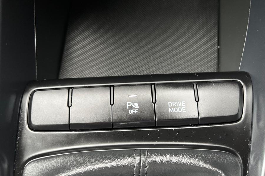 Hyundai BAYON Photo autoimg-89e34e41458be1410d651cc4a641c475dce428ee.jpg