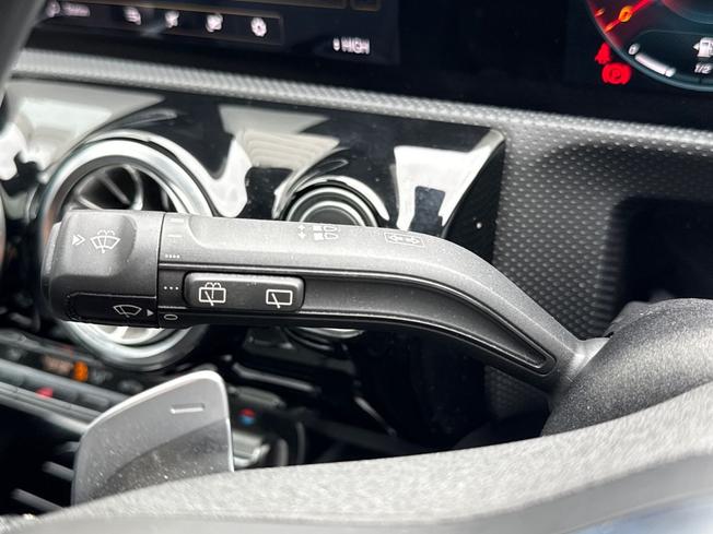 MERCEDES-BENZ CLA Photo 55