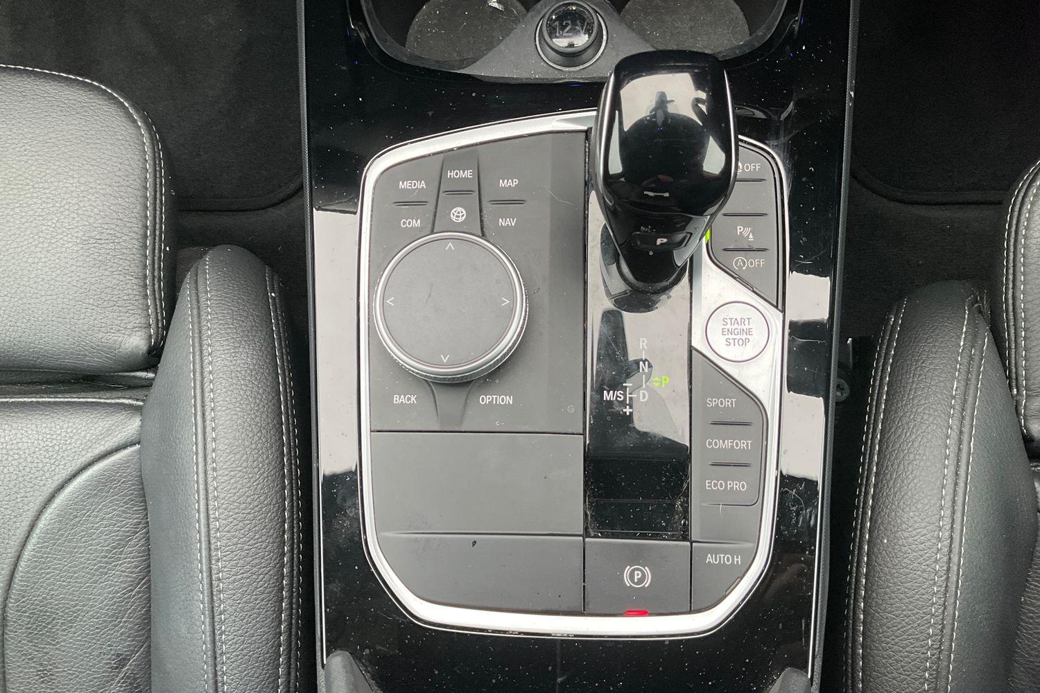 BMW 2 SERIES Photo 29