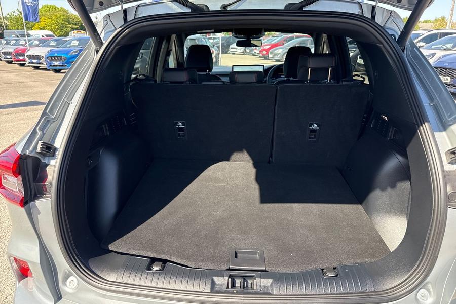 Ford KUGA Photo autoimg-89f4093522e0c9f676065e8e637ba0d41a08dbd6.jpg