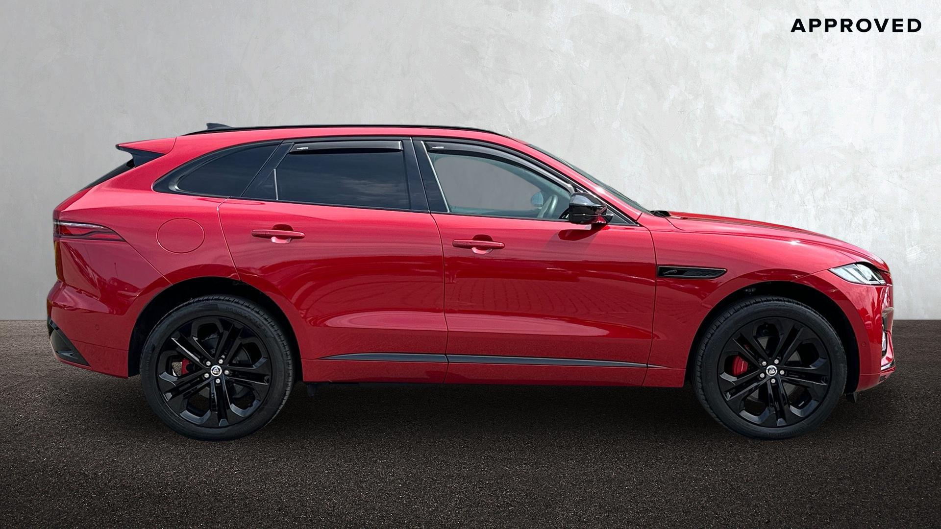 2024 Jaguar F-Pace thumbnail 5