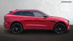 Jaguar F-PACE Photo 4