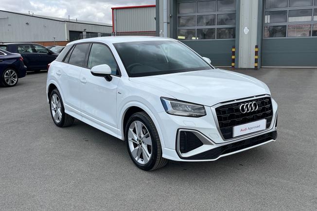 AUDI Q2 Photo 21
