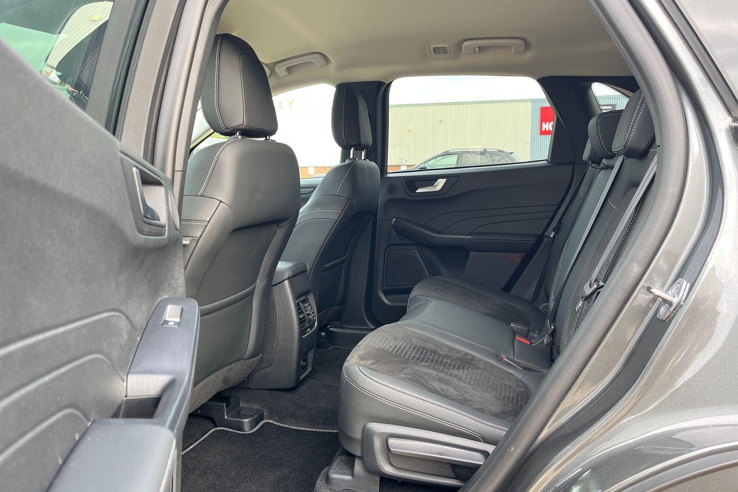 Ford Kuga Photo 26