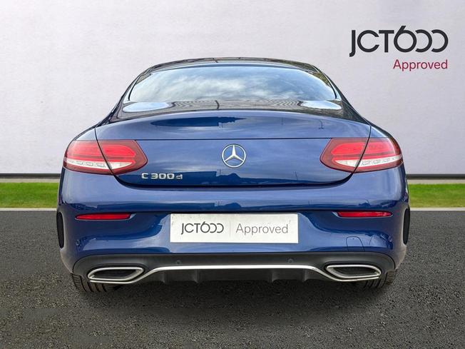MERCEDES-BENZ C Class Photo 7