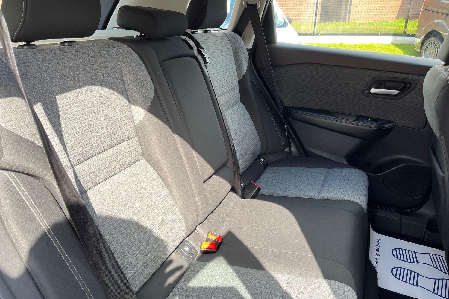 Nissan X-TRAIL Photo 19