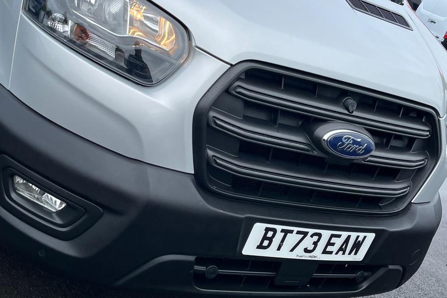 Ford TRANSIT Photo autoimg-8a0471bc5330ad098d0a72ecc5d95420a1debd5f.jpg