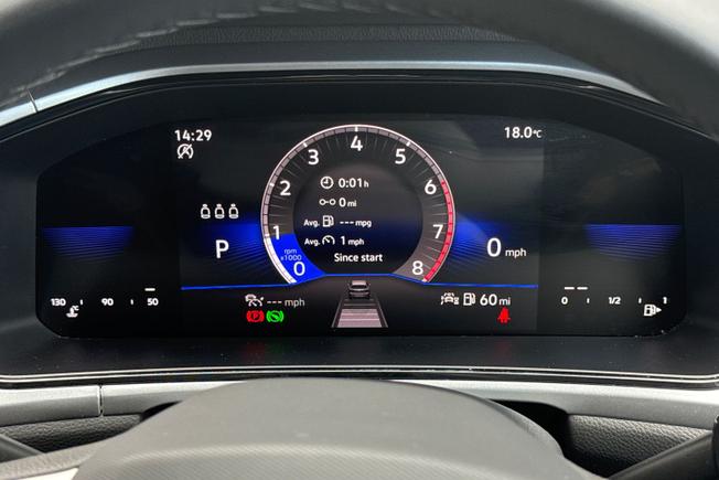 VOLKSWAGEN T-Roc Photo 15