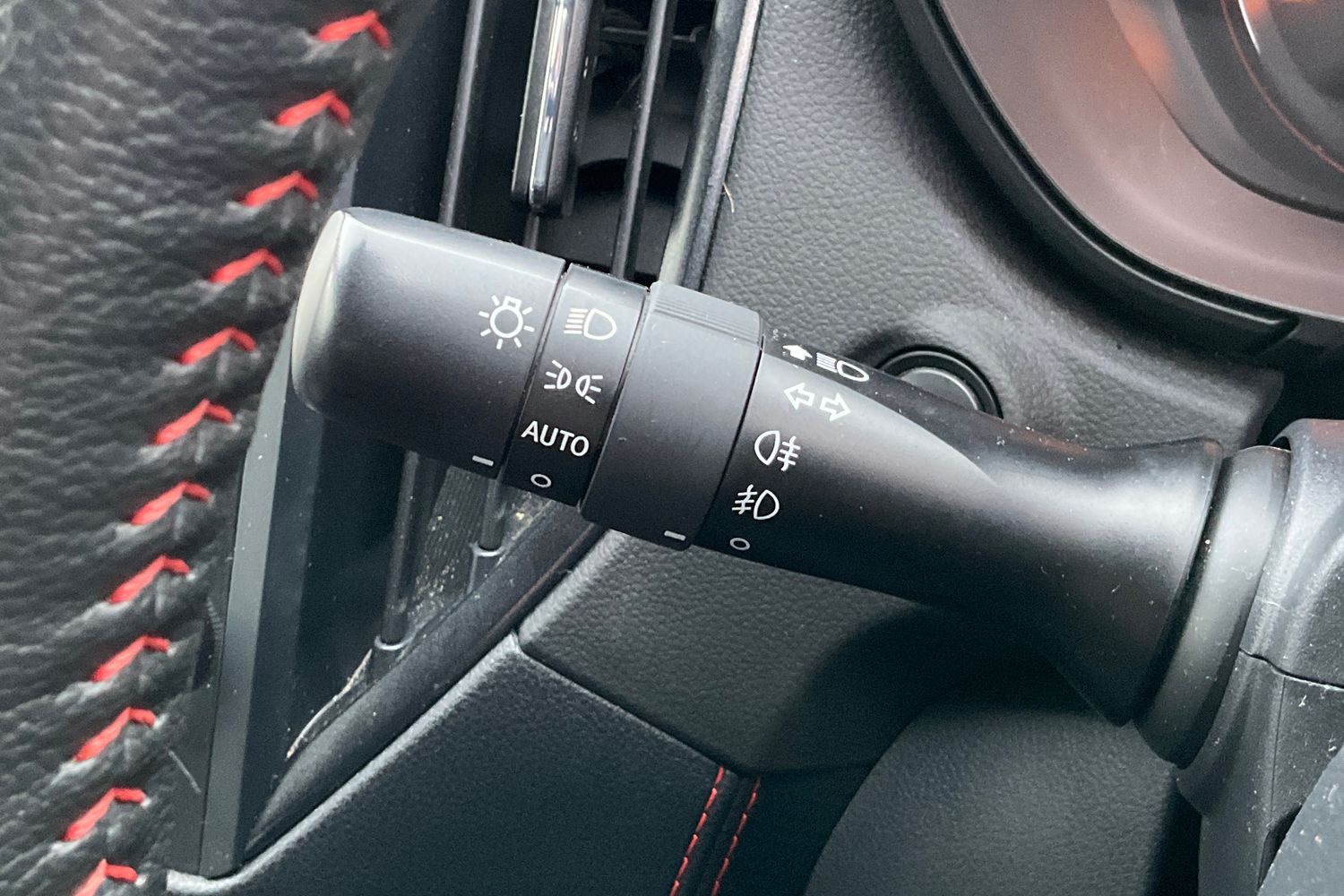 Subaru FORESTER Photo 13