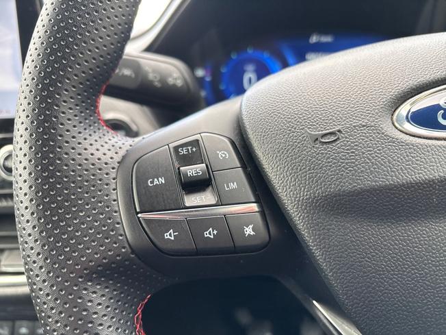 FORD Puma Photo 16