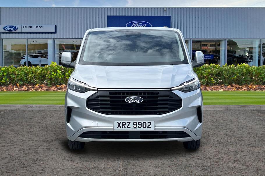 Used Ford TRANSIT CUSTOM XRZ9902 12