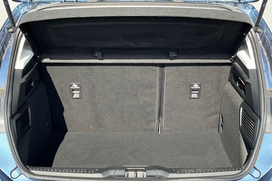 Ford FOCUS Photo autoimg-8a0a2f6d136831d840f99e1f5f7e8ed43016d6a2.jpg