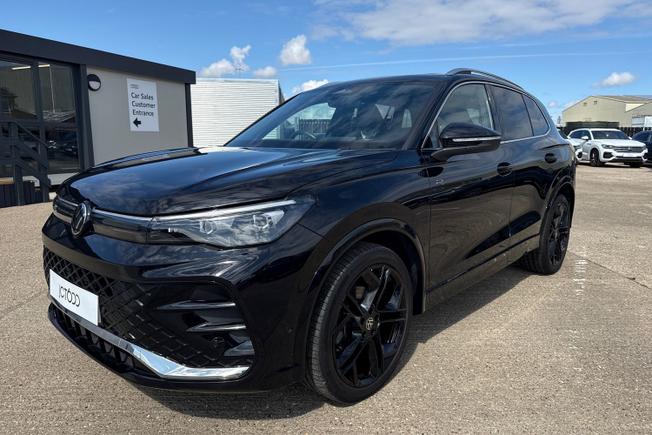VOLKSWAGEN Tiguan Photo 25