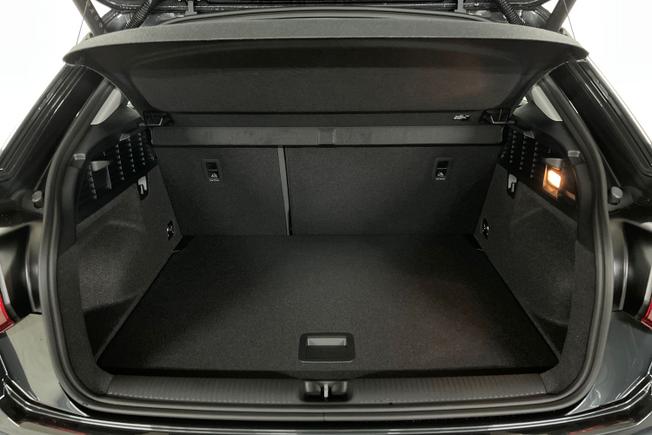 AUDI Q2 Photo 12