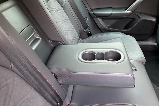 SEAT Leon Photo 39