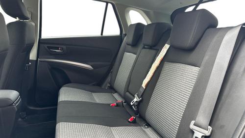 Suzuki SX4 Photo autoimg-8a1322598c7e65230b64bc0fd60c9d2c3a8a1cf9.jpg