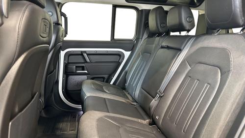 Land Rover Defender Photo autoimg-8a17ed98812a3f4ea89f6ced373342012bcce80e.jpg