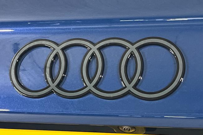 AUDI S3 Photo 35