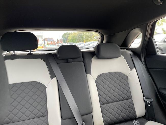 KIA CEED Photo 51
