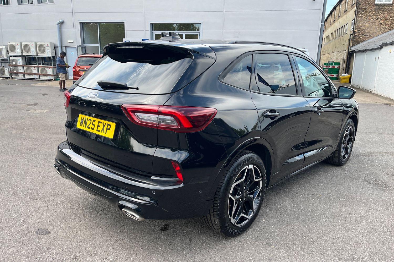 Ford KUGA Photo 35